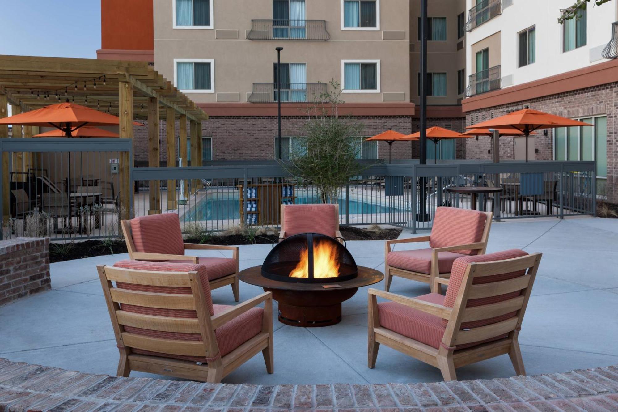 Courtyard By Marriott Fort Worth Historic Stockyards Экстерьер фото